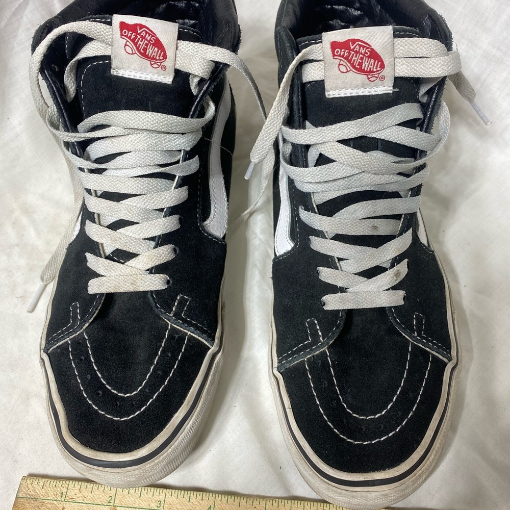 Vans Black & White High-Top Shoes Skateboard Sneakers Men’s Size 8.5 US Women 10